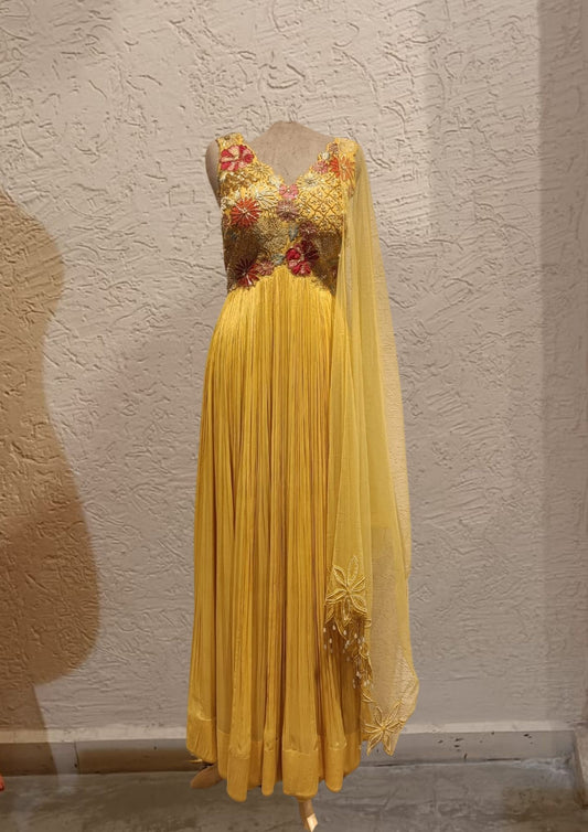 SALE- PANKHURI YELLOW SUIT SET