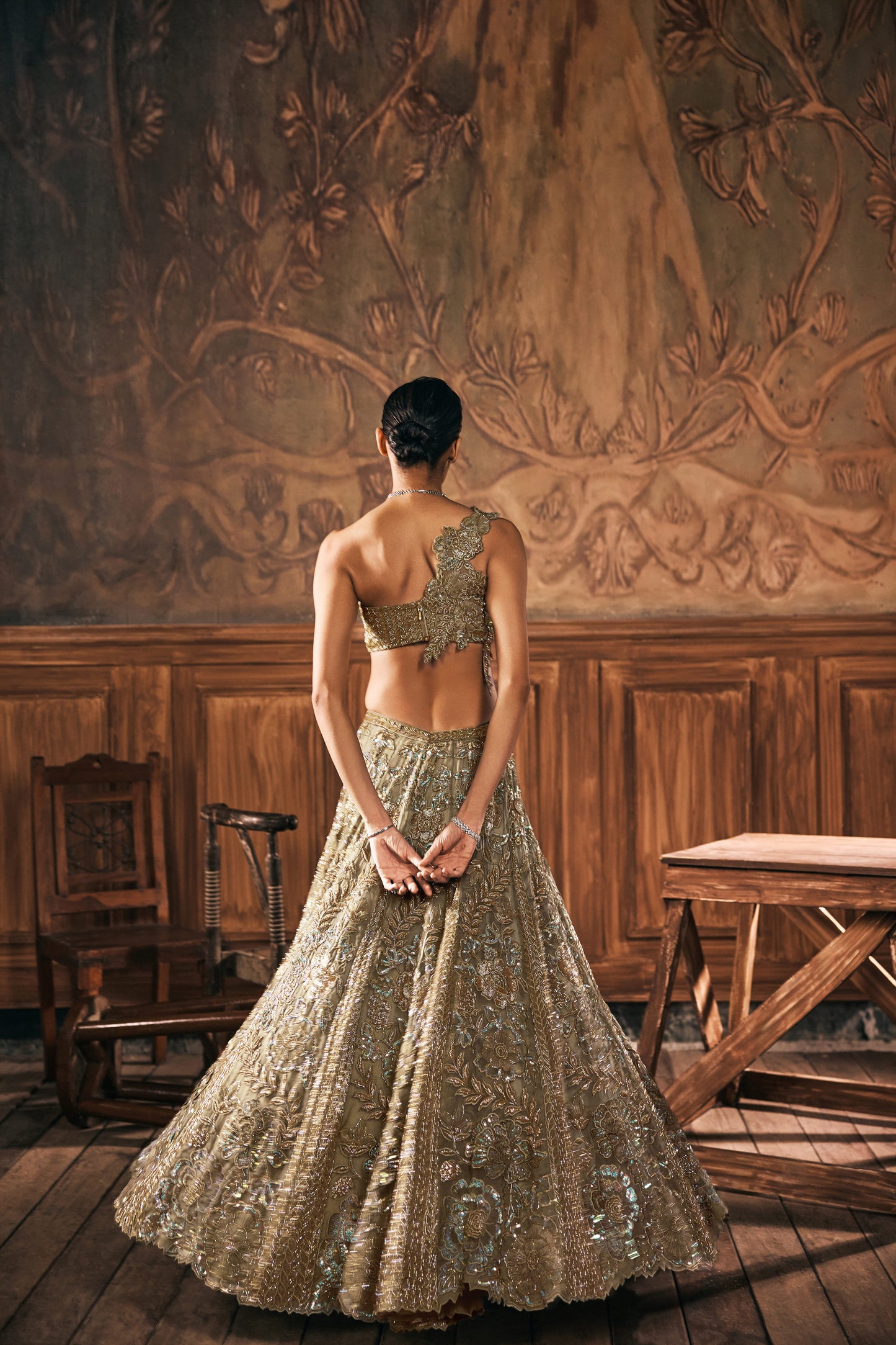 AURORA LEHENGA SET