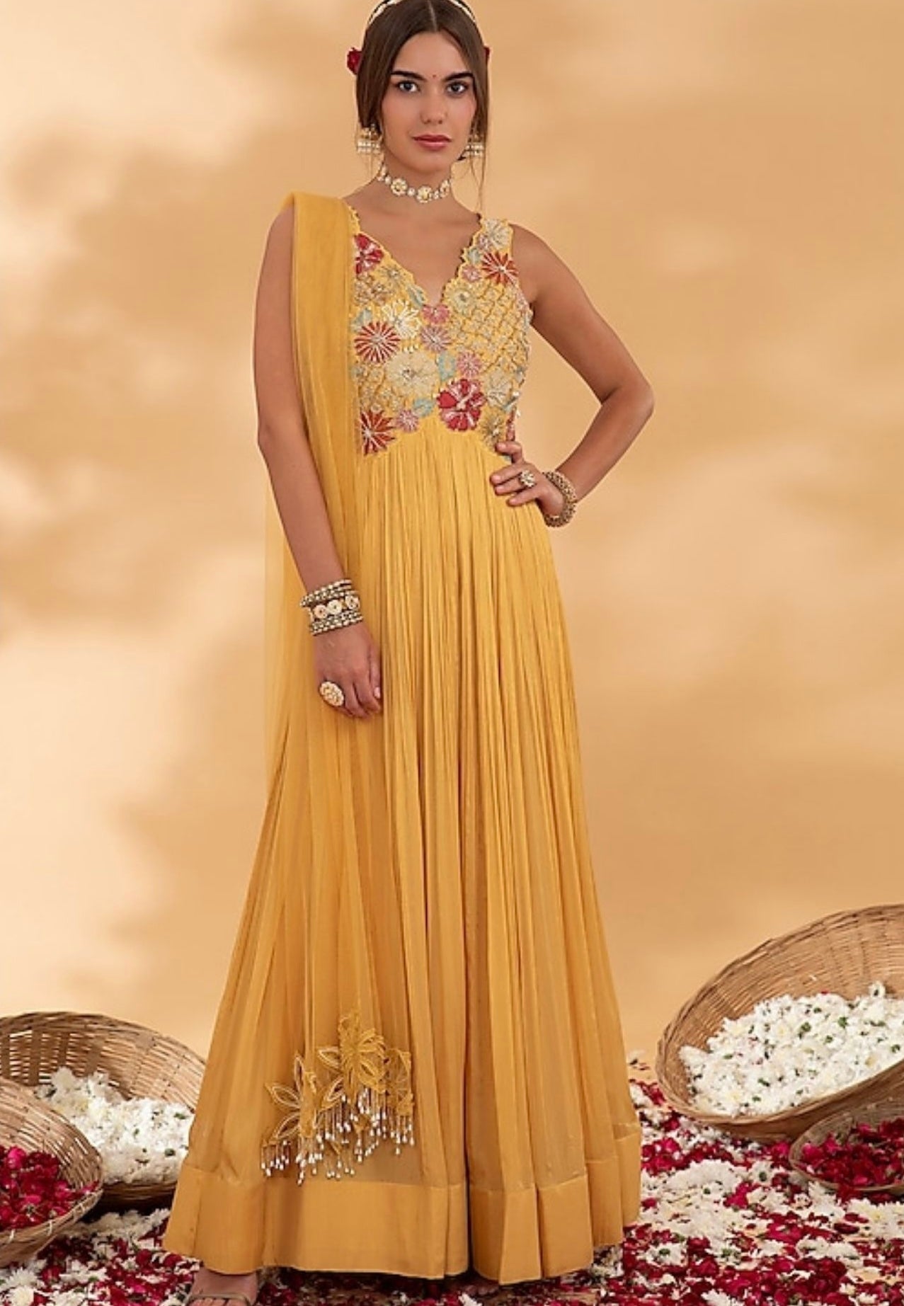 SALE- PANKHURI YELLOW SUIT SET
