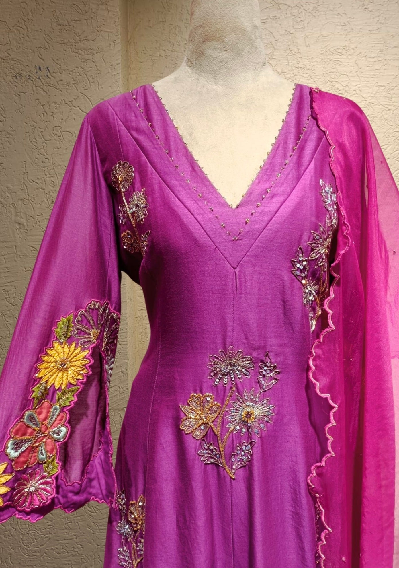 SALE- JAMINI SUIT SET