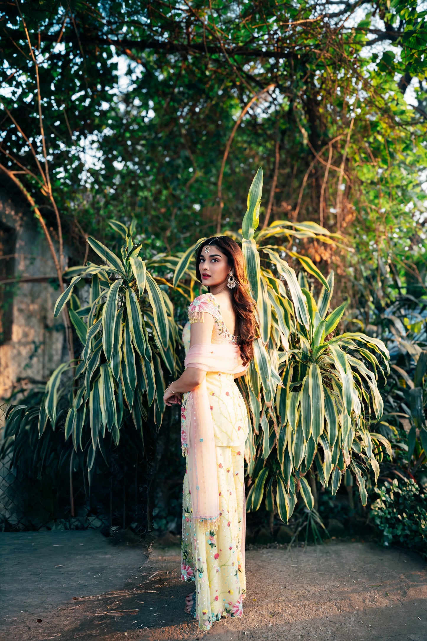 Saiee Manjrekar In Lemon Luster Kurta Set