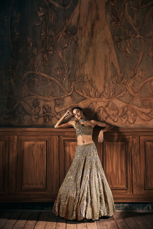 AURORA LEHENGA SET