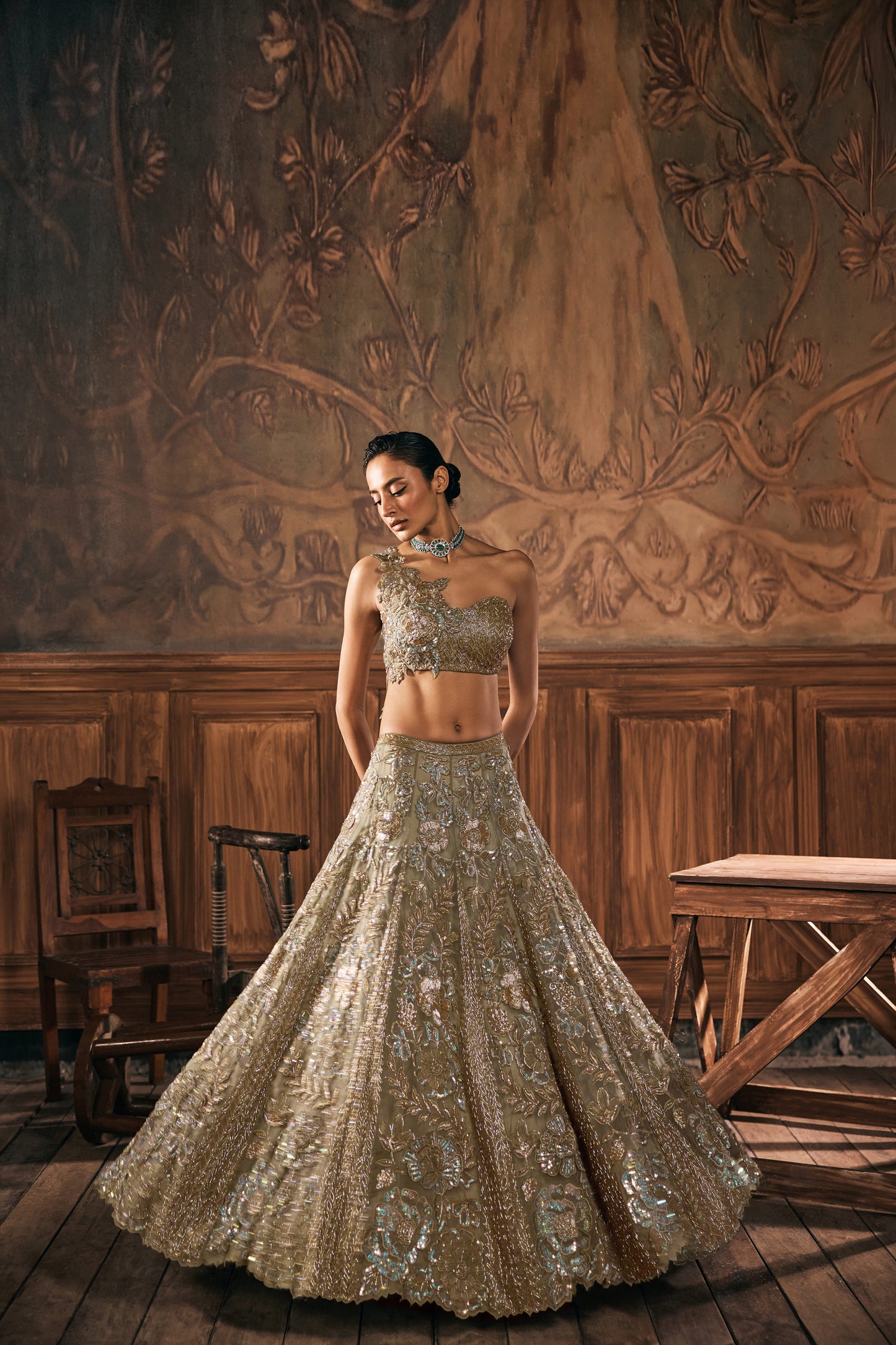 AURORA LEHENGA SET