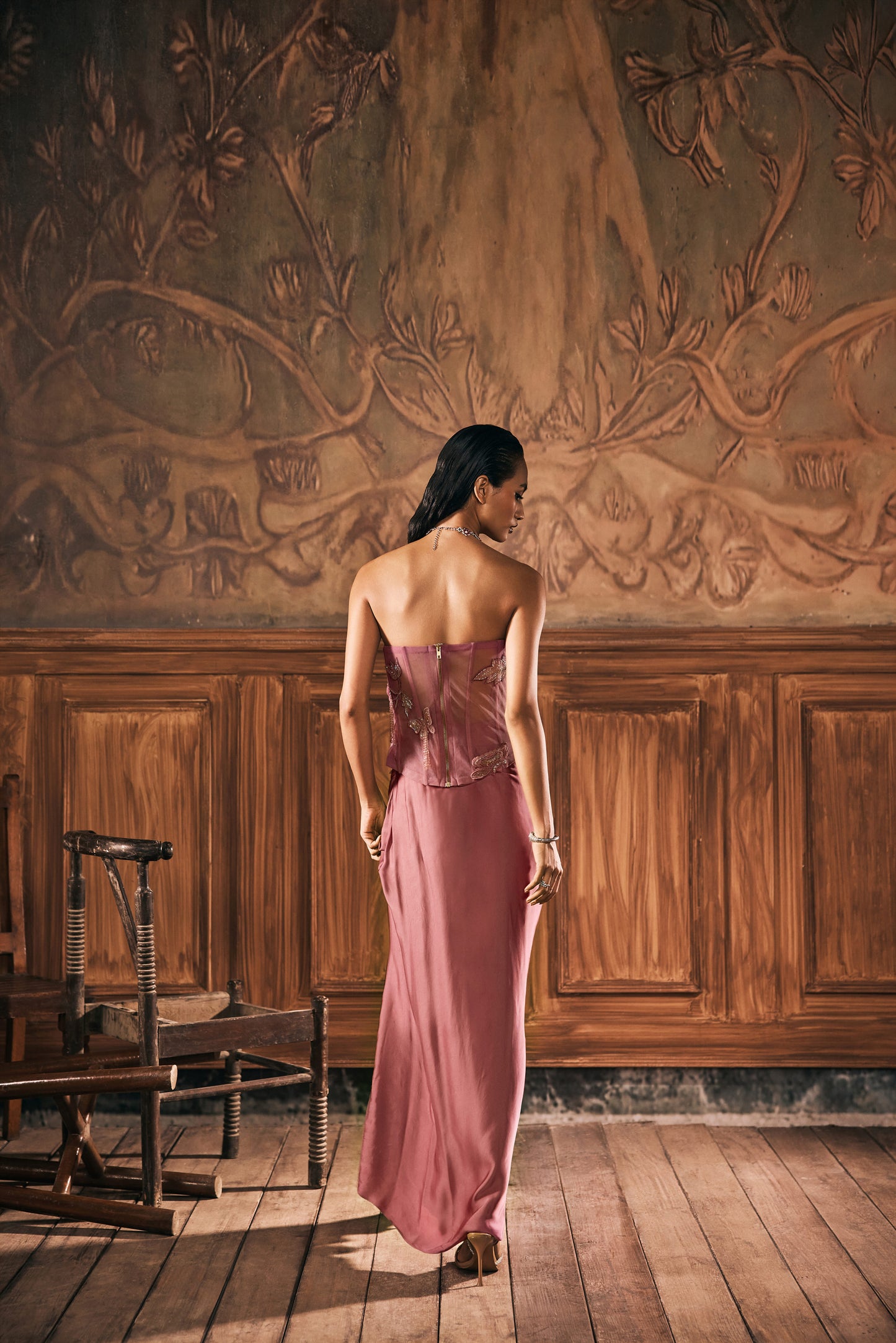 ASTRA COSET AND SKIRT SET