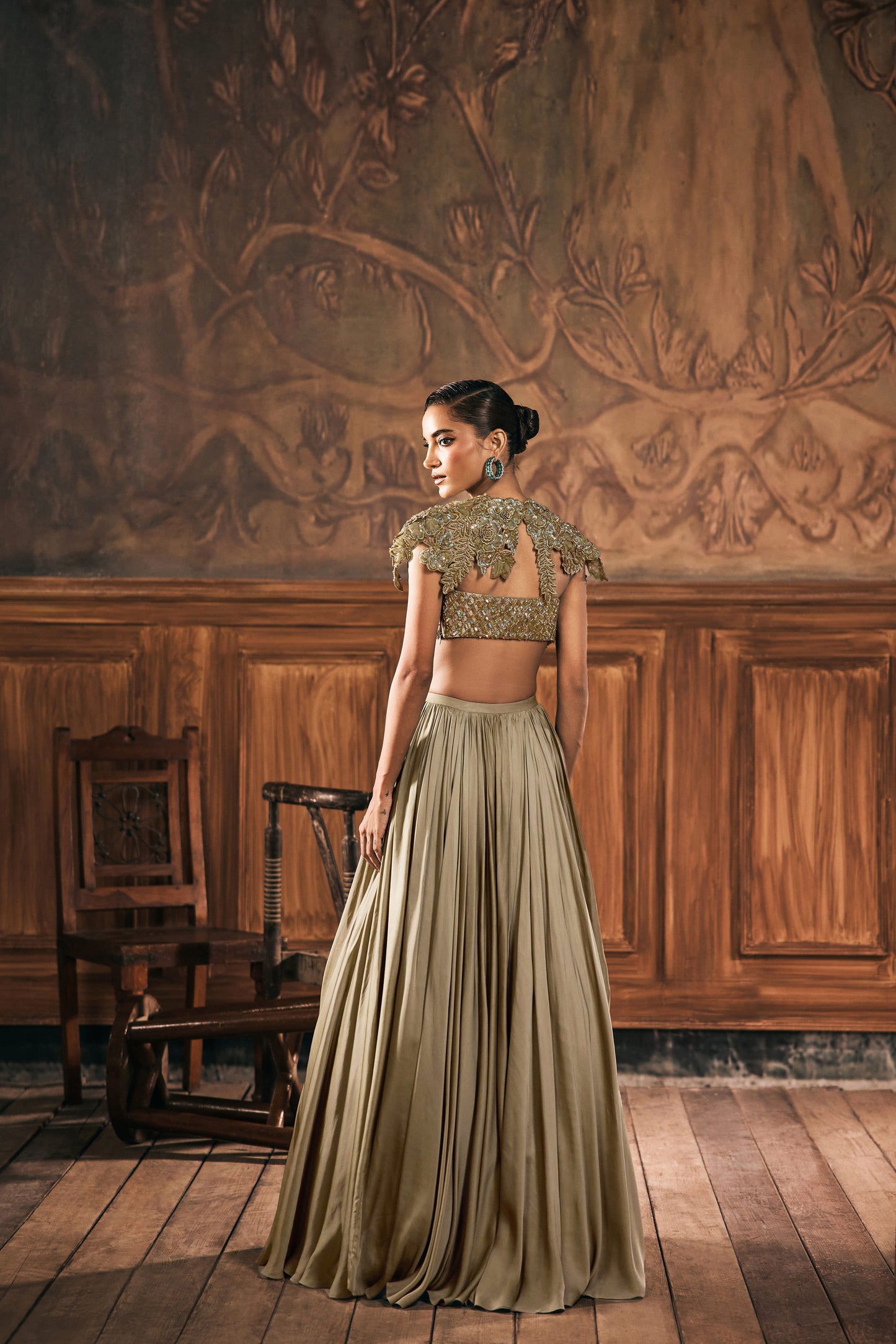EOS LEHENGA SET